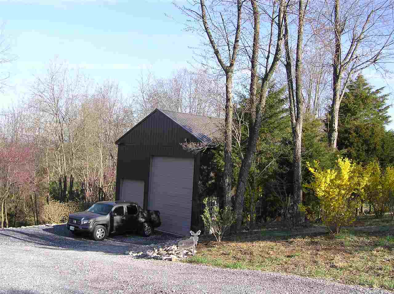 315 Harrison Drive Raphine, VA 24472 - Photo 9 of 47 Gallery Image 9