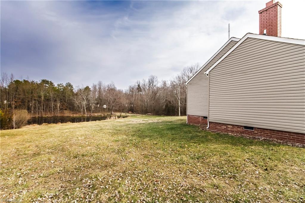 1761 Burch Bridge Road Burlington, NC 27217 - Photo 19 of 22 Gallery Image 19