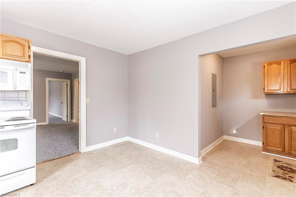 1761 Burch Bridge Road Burlington, NC 27217 - Photo 7 of 22 Gallery Image 7