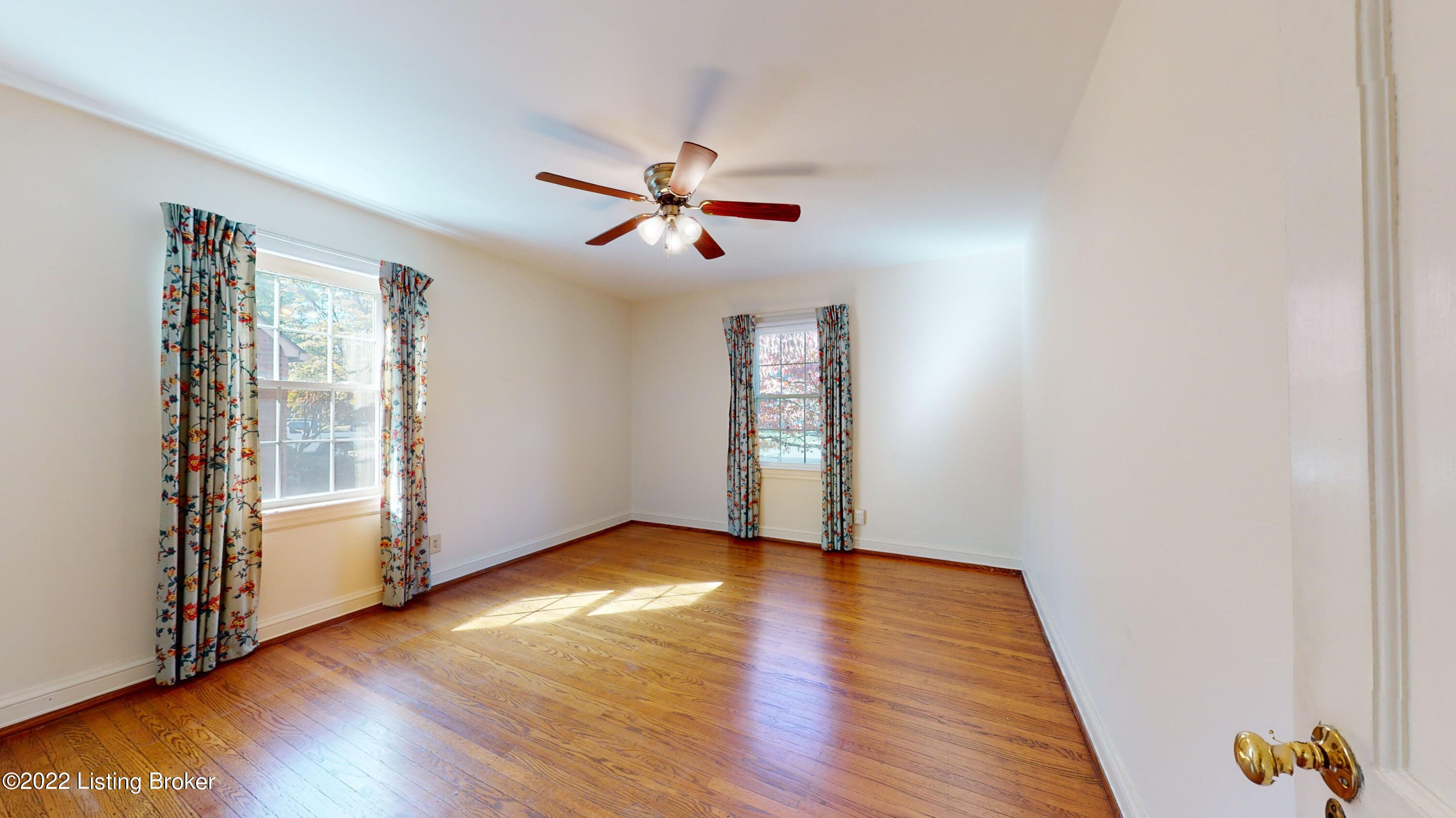 129 Heady Avenue Louisville, KY 40207 - Photo 15 of 36 129-Heady-10092022_180916