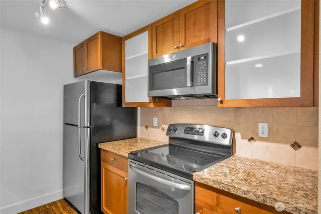 $295,000 | 300 North 130th Street, Unit 7203, Seattle, WA 98133