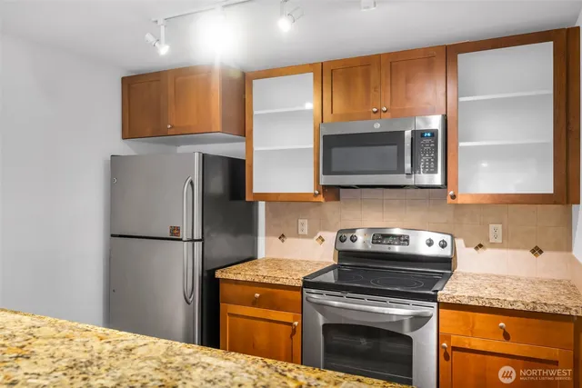 $295,000 | 300 North 130th Street, Unit 7203, Seattle, WA 98133