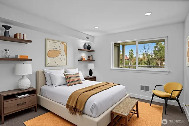 $295,000 | 300 North 130th Street, Unit 7203, Seattle, WA 98133