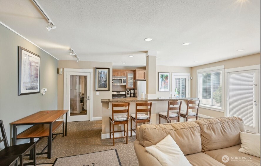 300 North 130th Street, Unit 7203 Seattle, WA 98133 - Photo 26 of 34