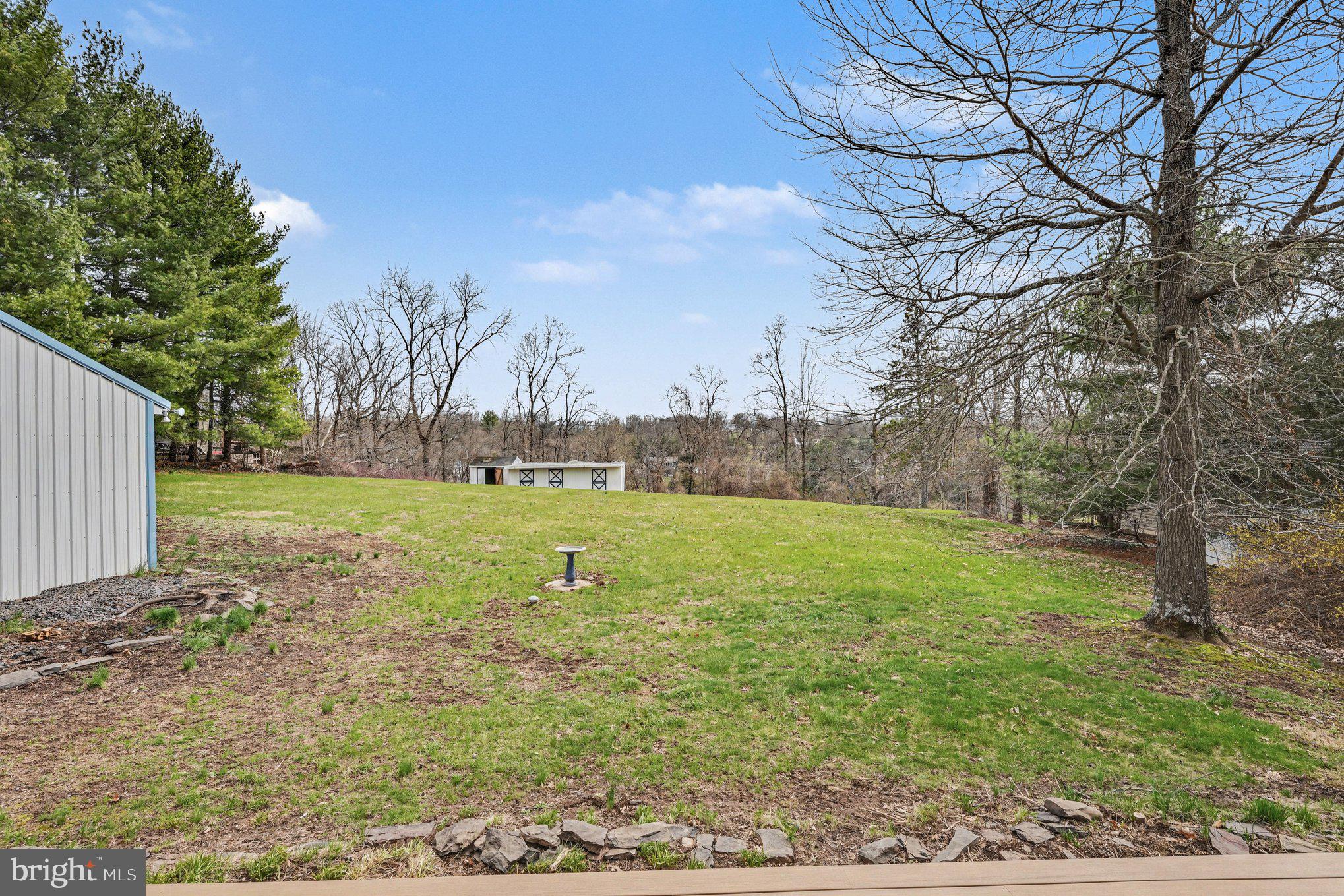 305 Green Hill Road Telford, PA 18969 - Photo 11 of 31