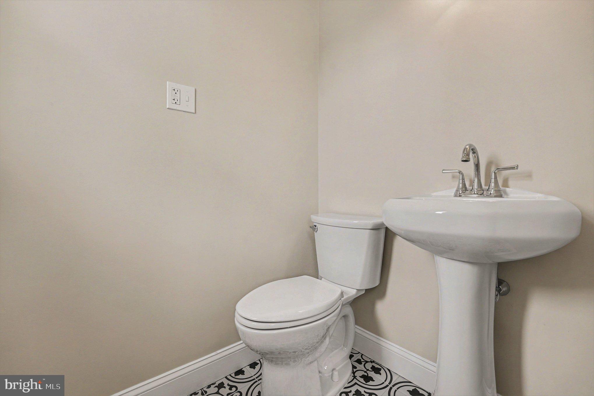 305 Green Hill Road Telford, PA 18969 - Photo 9 of 31