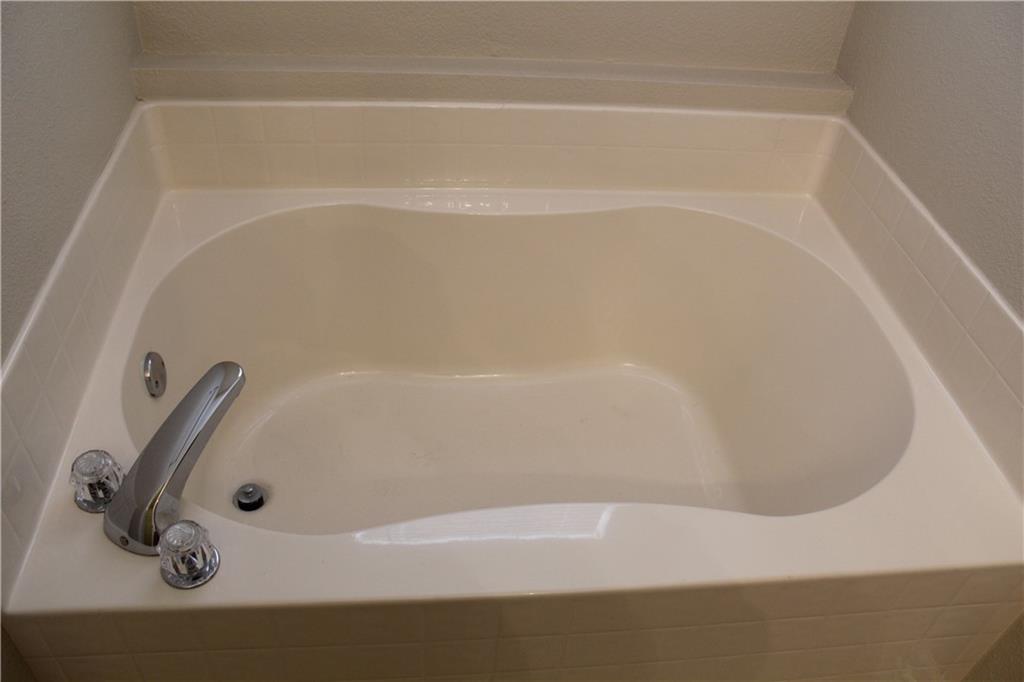 12525 Schoolhouse Road Fishers, IN 46037 - Photo 31 of 39 Gallery Image 31