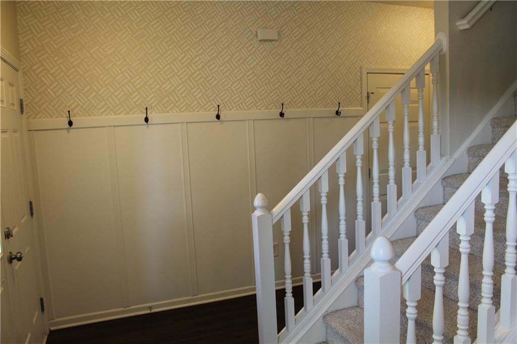 12525 Schoolhouse Road Fishers, IN 46037 - Photo 7 of 39 Gallery Image 7