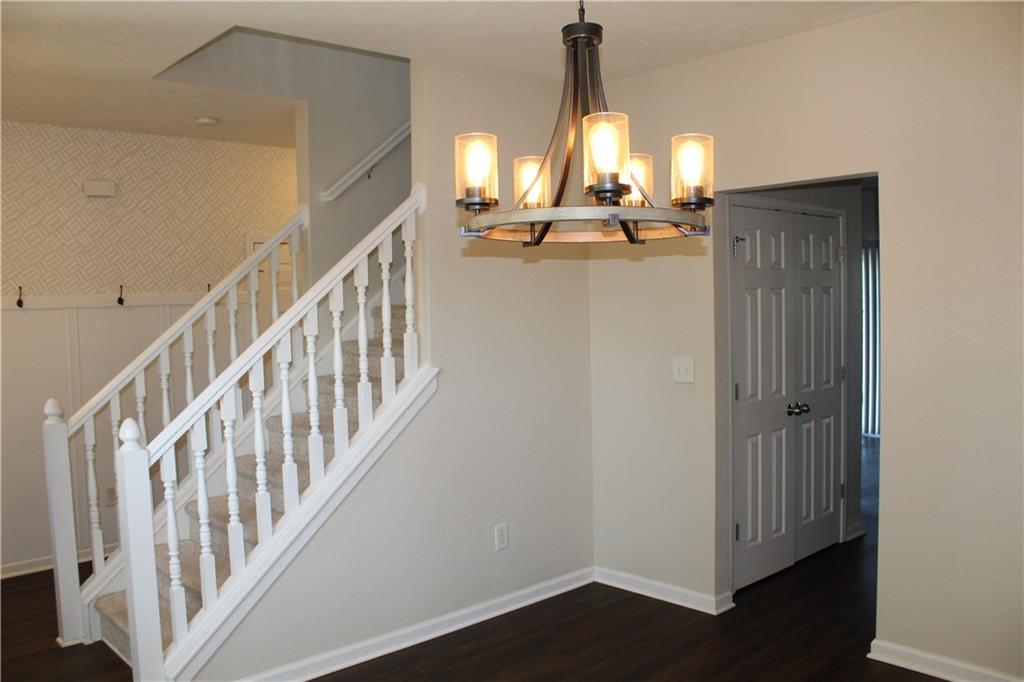 12525 Schoolhouse Road Fishers, IN 46037 - Photo 8 of 39 Gallery Image 8