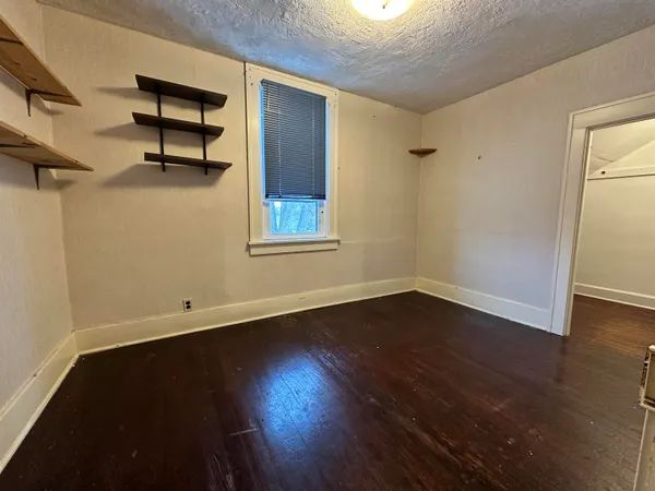 a bathroom with a tub