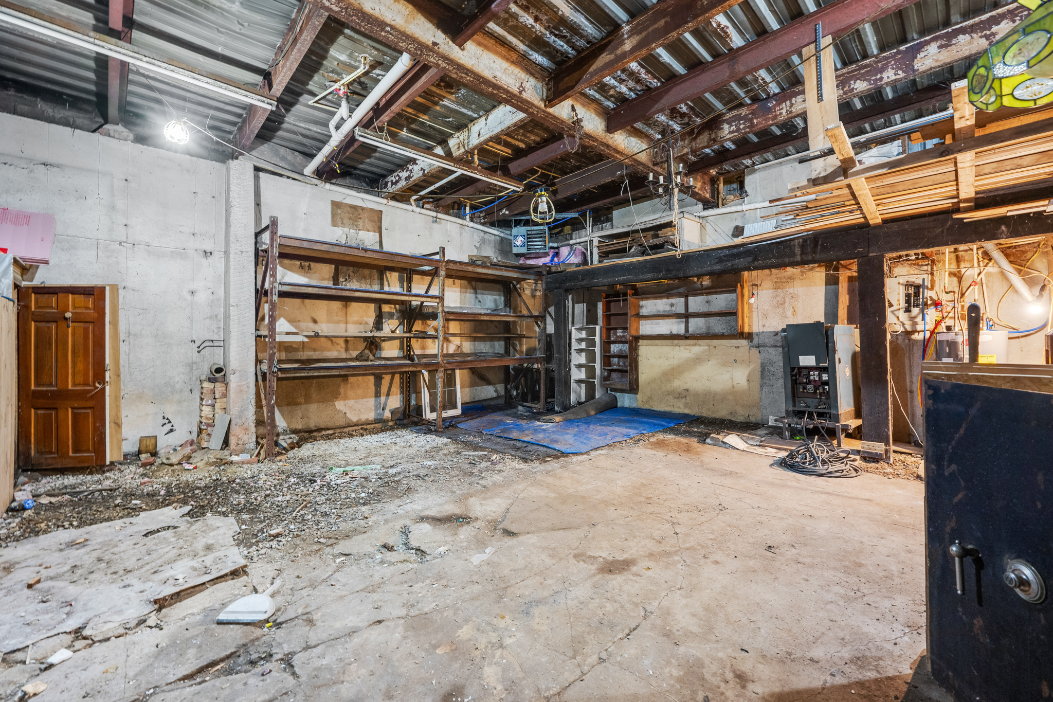 700 Bantam Road Litchfield, CT 06750 - Photo 8 of 39 a view of empty room with wooden ceiling