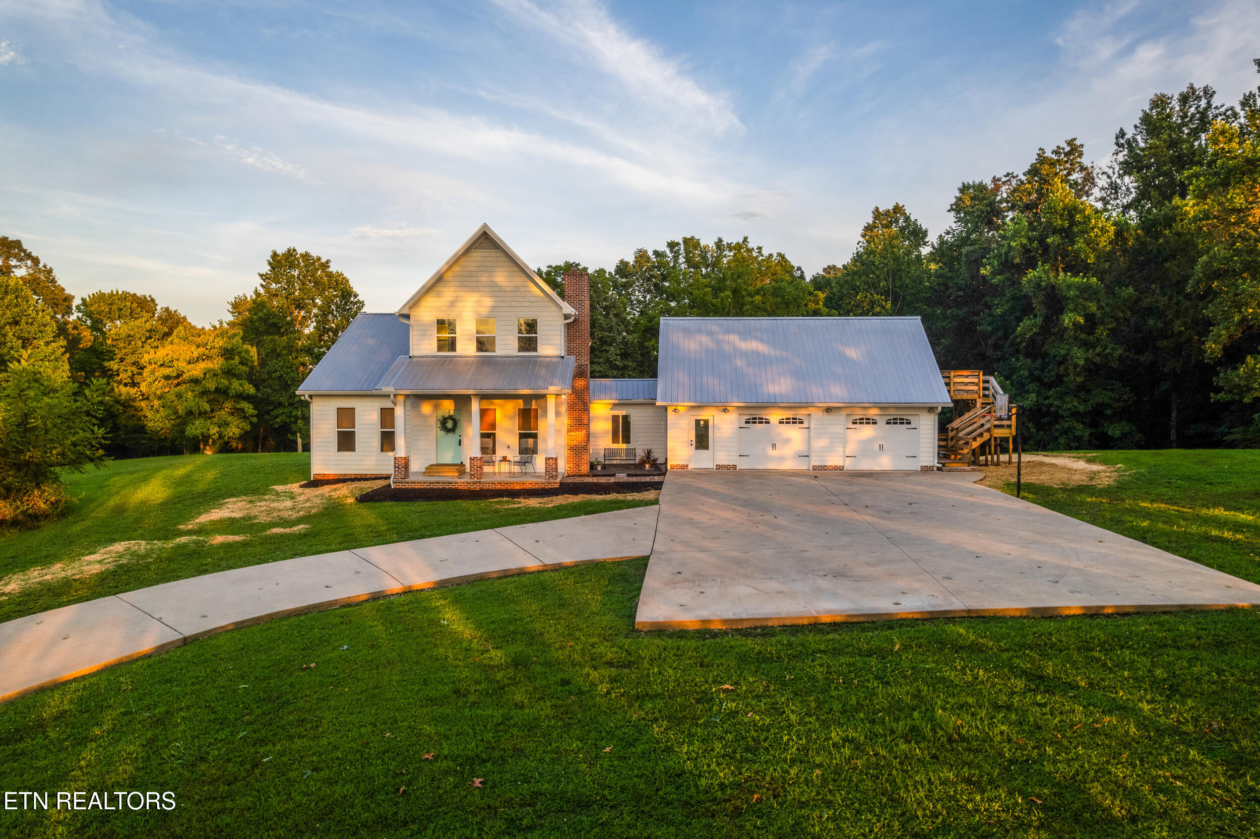 329 Rayford Circle Rutledge, TN 37861 - Photo 1 of 39 001