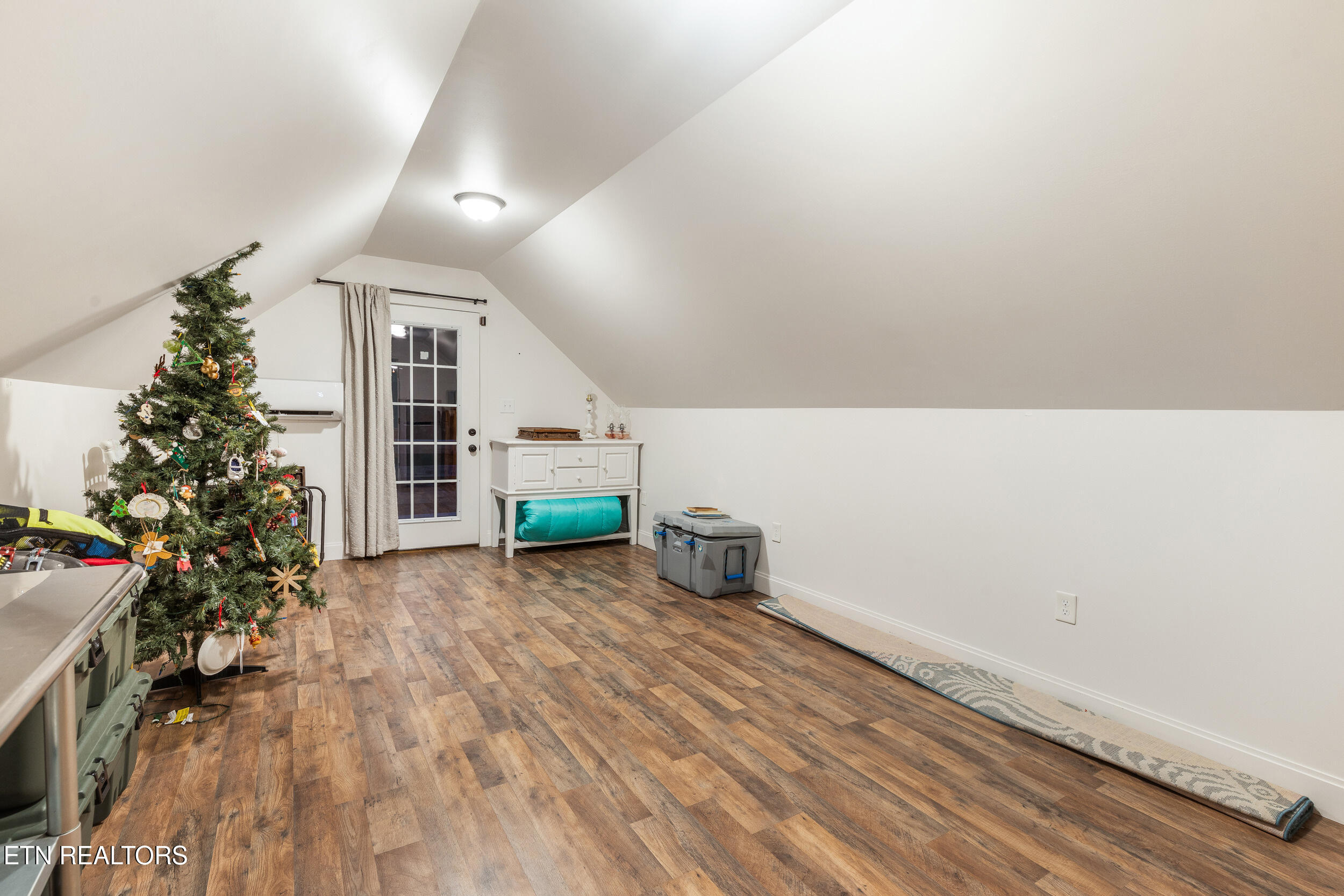329 Rayford Circle Rutledge, TN 37861 - Photo 34 of 39 040