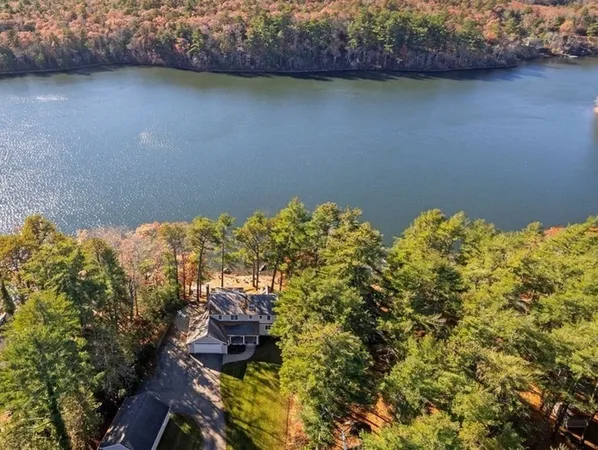 $1,375,000 | 31 Larkspur Lane, Plymouth, MA 02360