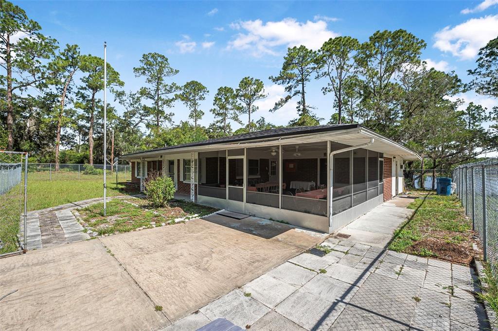 2620 Doyle Road Deltona, FL 32738 - Photo 2 of 54 Gallery Image 2