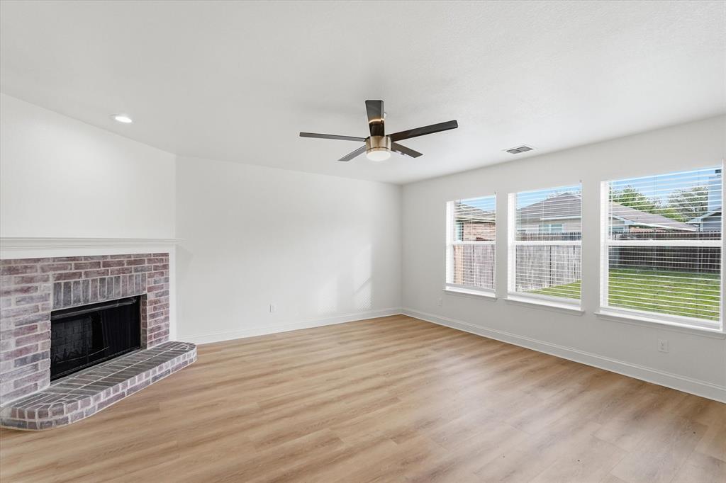 1018 Rumley Road Forney, TX 75126 - Photo 4 of 39