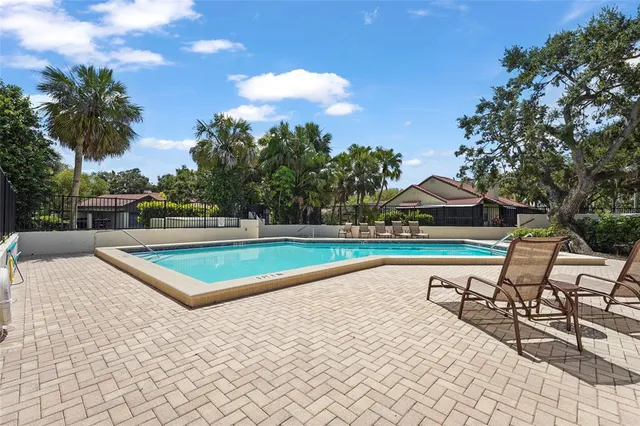 $289,900 | 4333 Trails Drive, Unit 101, Sarasota, FL 34232