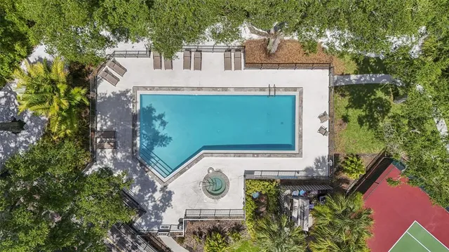 $289,900 | 4333 Trails Drive, Unit 101, Sarasota, FL 34232