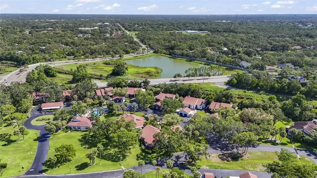 $289,900 | 4333 Trails Drive, Unit 101, Sarasota, FL 34232