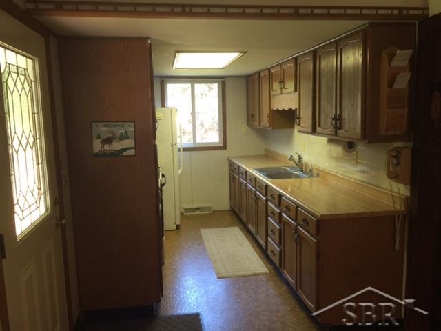 4506 Washburn Road Vassar, MI 48768 - Photo 7 of 25