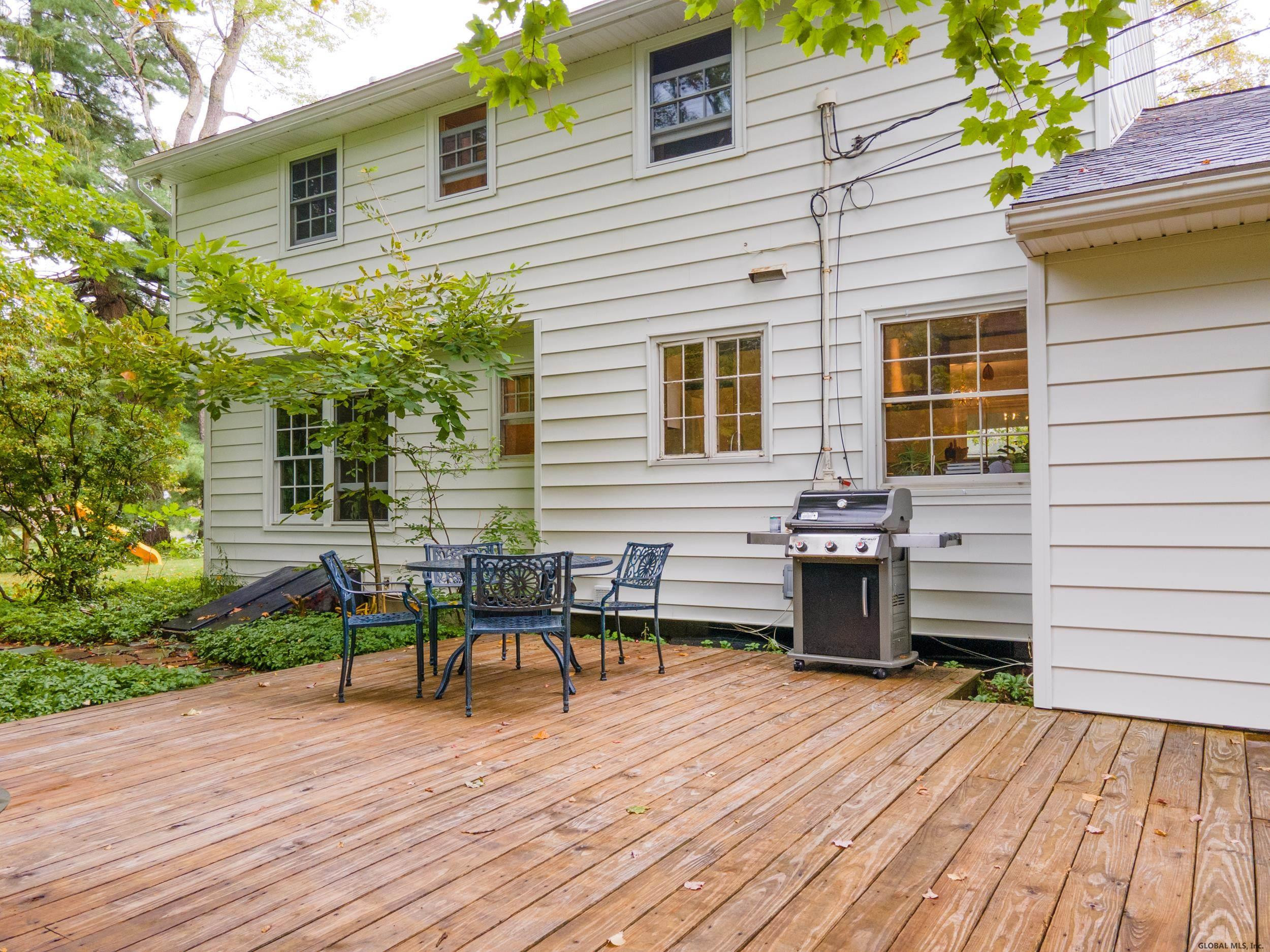 108 Devon Road Bethlehem, NY 12054 - Photo 50 of 52 Photo 58