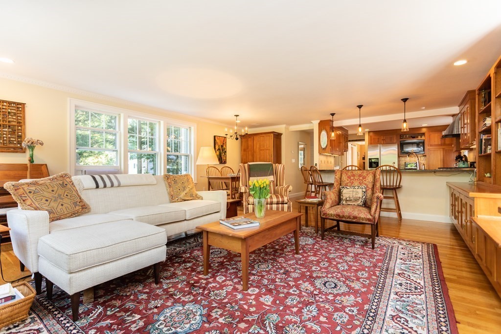 1314 Walnut Street Newton, MA 02461 - Photo 16 of 42