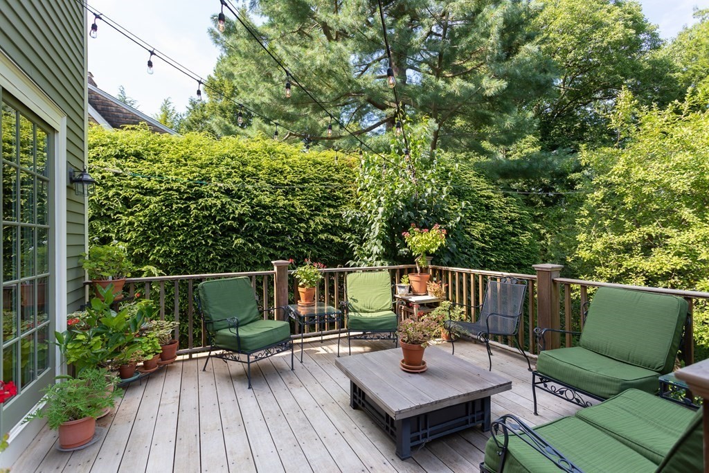 1314 Walnut Street Newton, MA 02461 - Photo 19 of 42