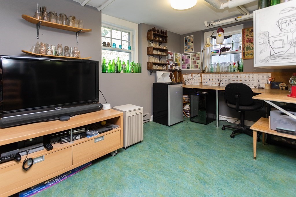 1314 Walnut Street Newton, MA 02461 - Photo 33 of 42