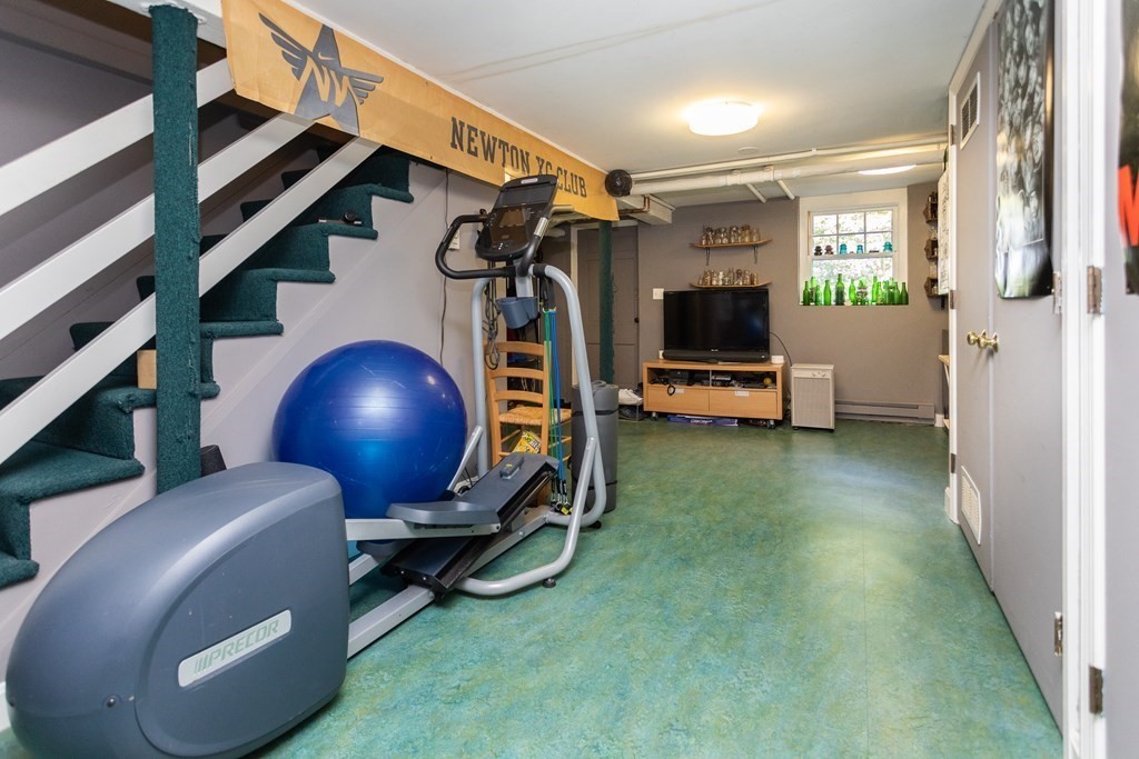 1314 Walnut Street Newton, MA 02461 - Photo 34 of 42