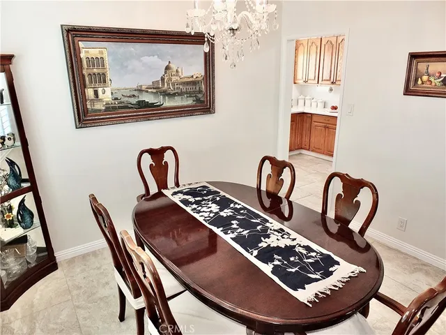 $995,000 | 3913 Knoxville Avenue, Long Beach, CA 90808