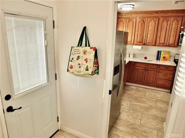 $995,000 | 3913 Knoxville Avenue, Long Beach, CA 90808