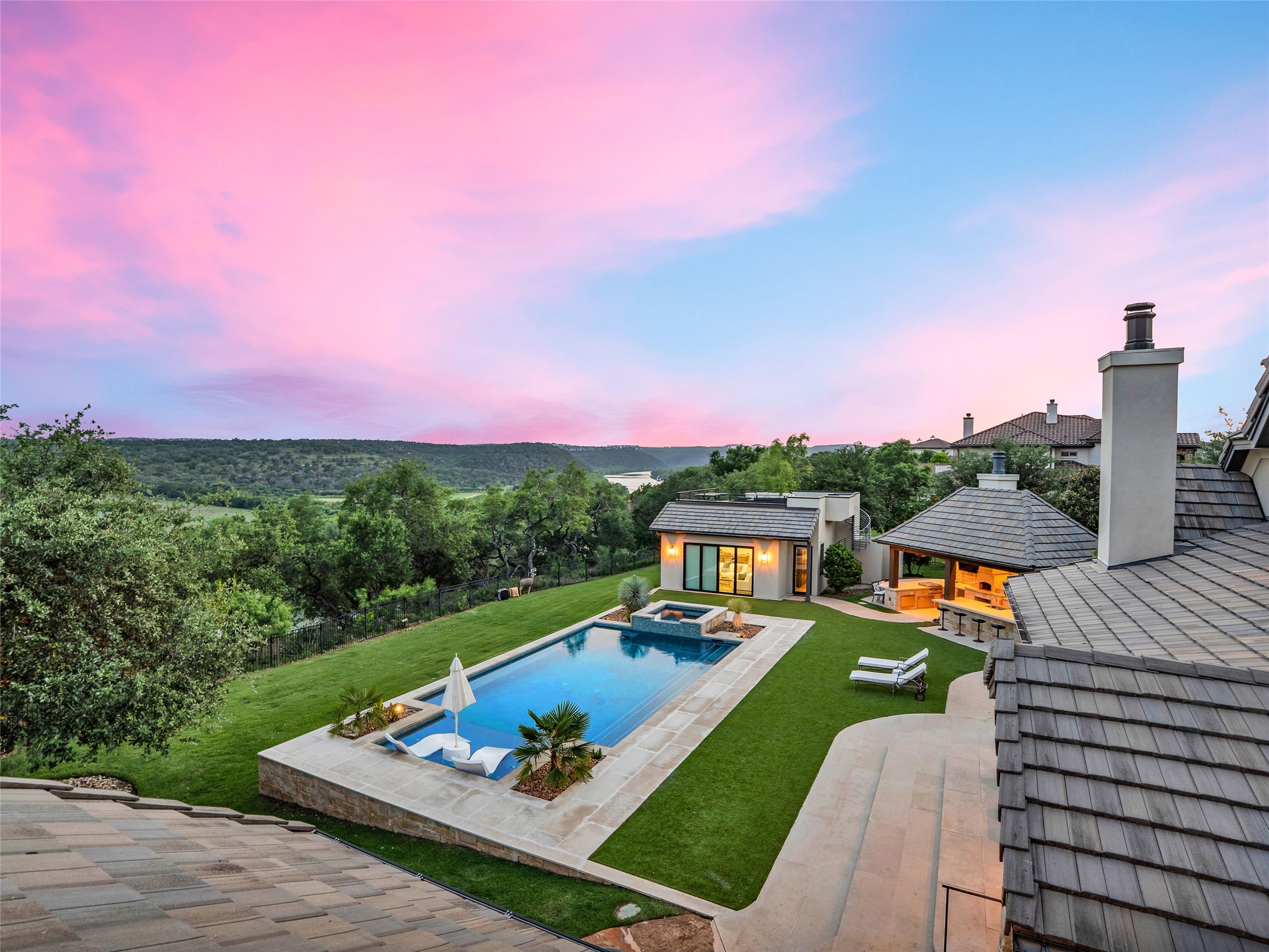 11705 Shoreview Overlook Austin, TX 78732 - Photo 34 of 34 swimming pool view with seating space