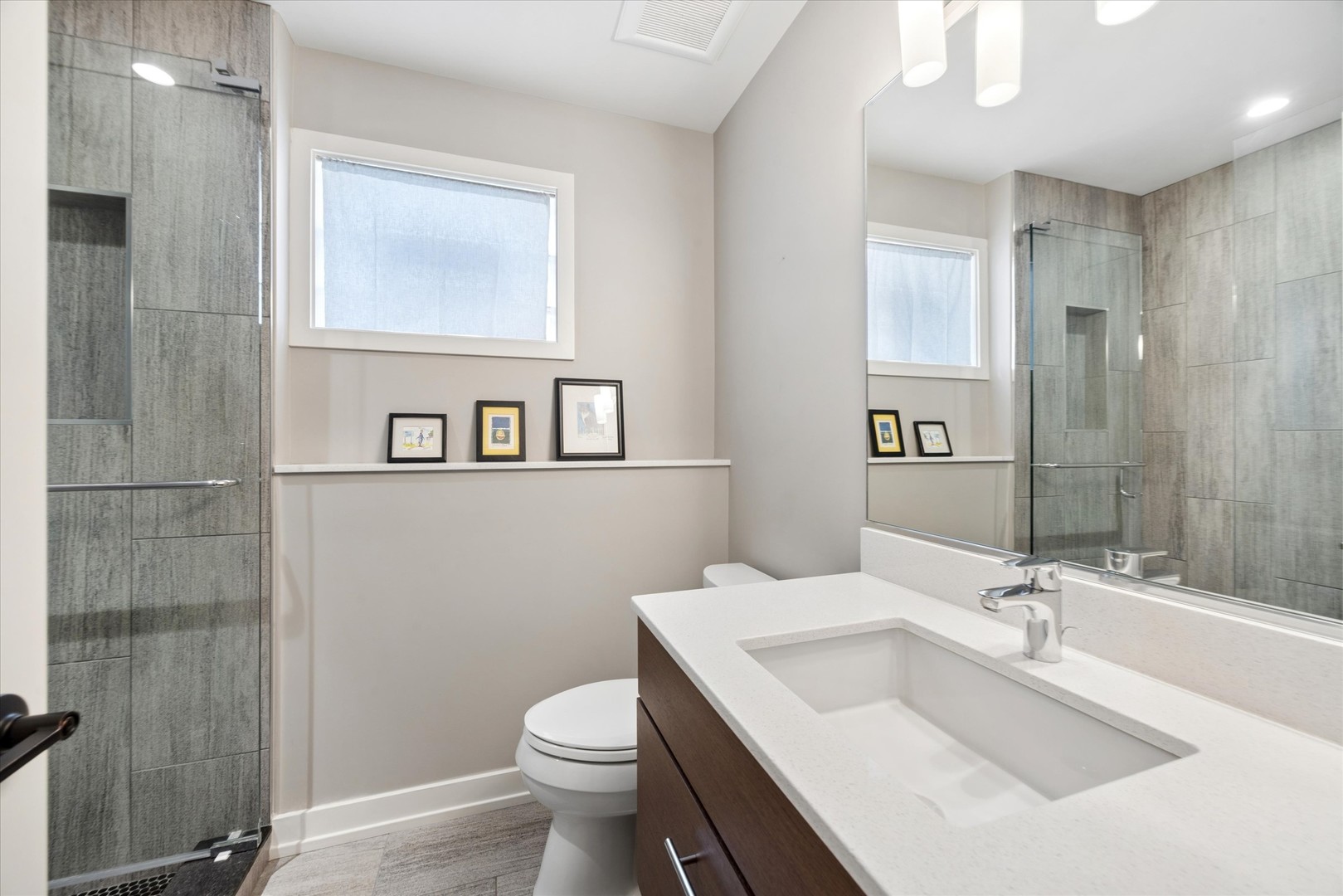 687 Spring Road Elmhurst, IL 60126 - Photo 14 of 31