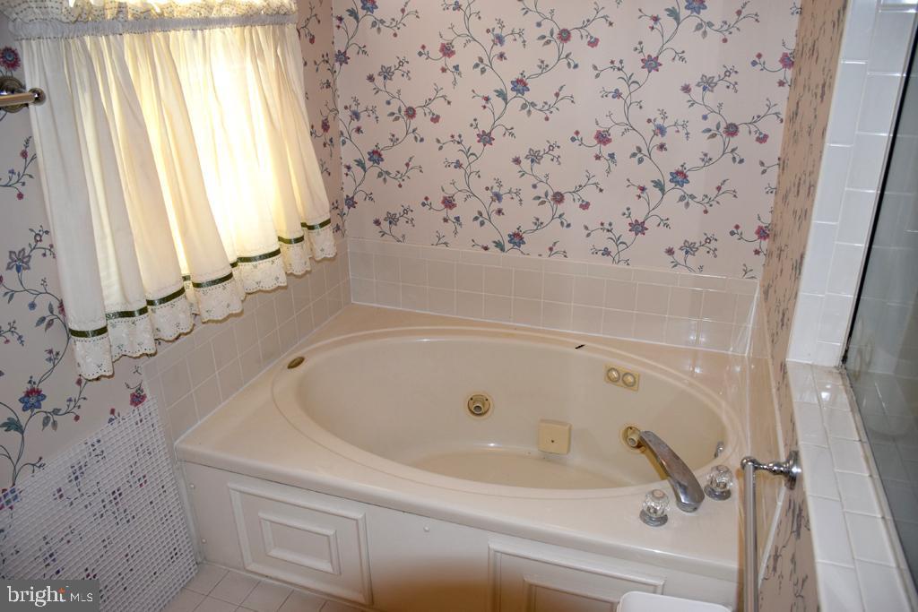 9602 Northwind Road Baltimore, MD 21234 - Photo 15 of 18 Gallery Image 15