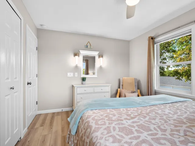 $349,000 | 700 South Lakeside Drive, Unit 8, Syracuse, IN 46567