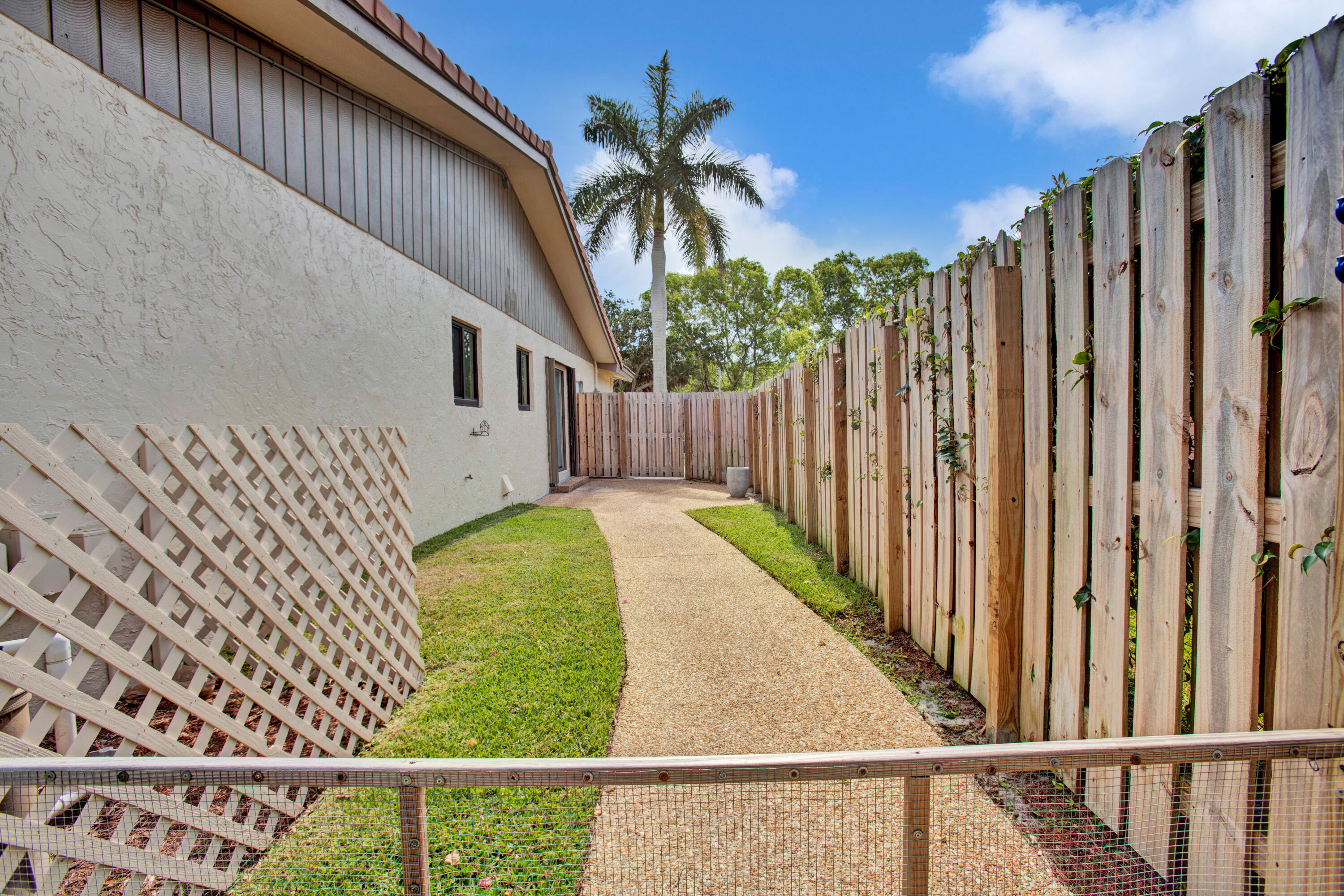 3069 Northwest 25th Way Boca Raton, FL 33434 - Photo 53 of 61 IMG_2635_6_7_8_9