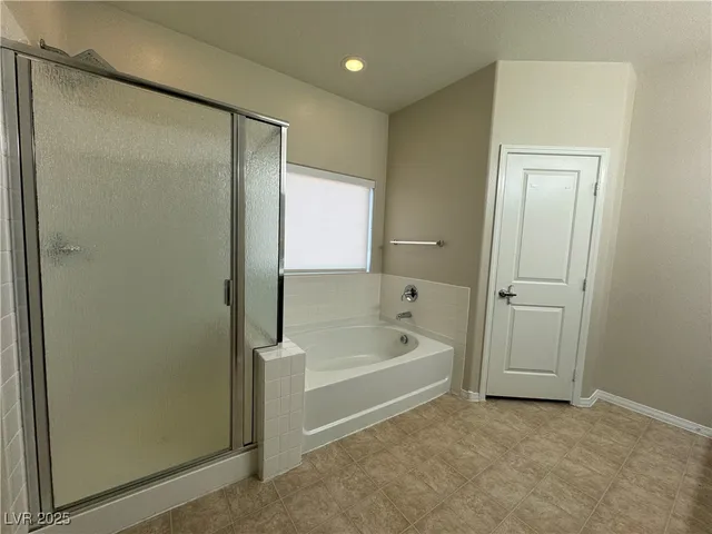 $2,500 | 5145 Fiery Sky Ridge Street, Las Vegas, NV 89148