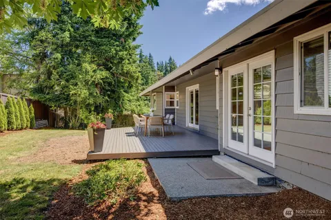 $1,299,000 | 14004 Southeast 20th Street, Bellevue, WA 98007