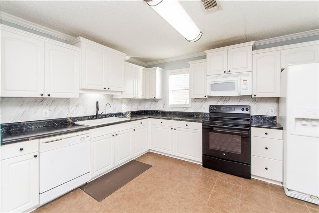 26334 Riverscape Drive Springfield, LA 70462 - Photo 4 of 21