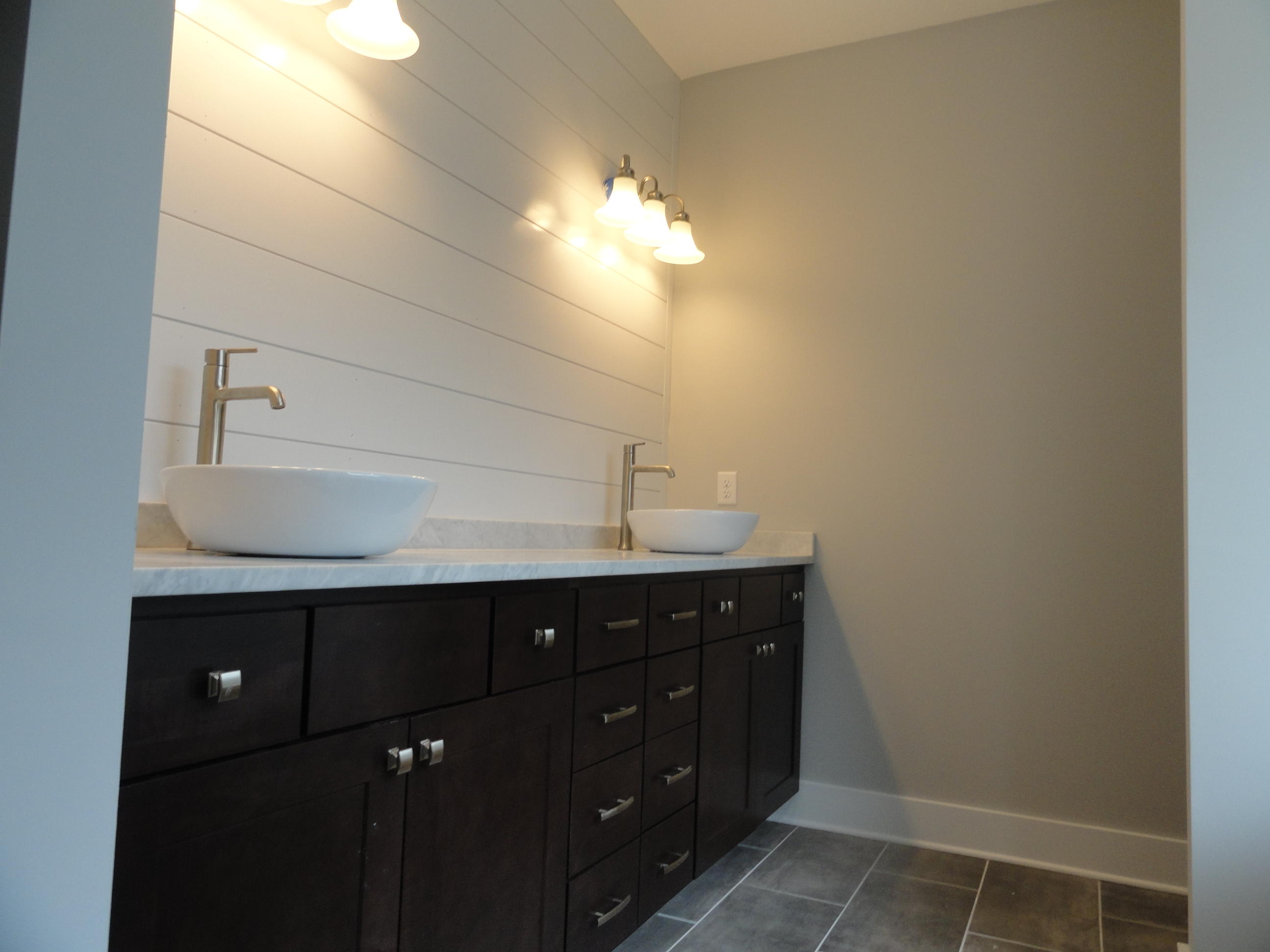 1035 Houston Springs Road Greenback, TN 37742 - Photo 22 of 38 Double Vanity Master