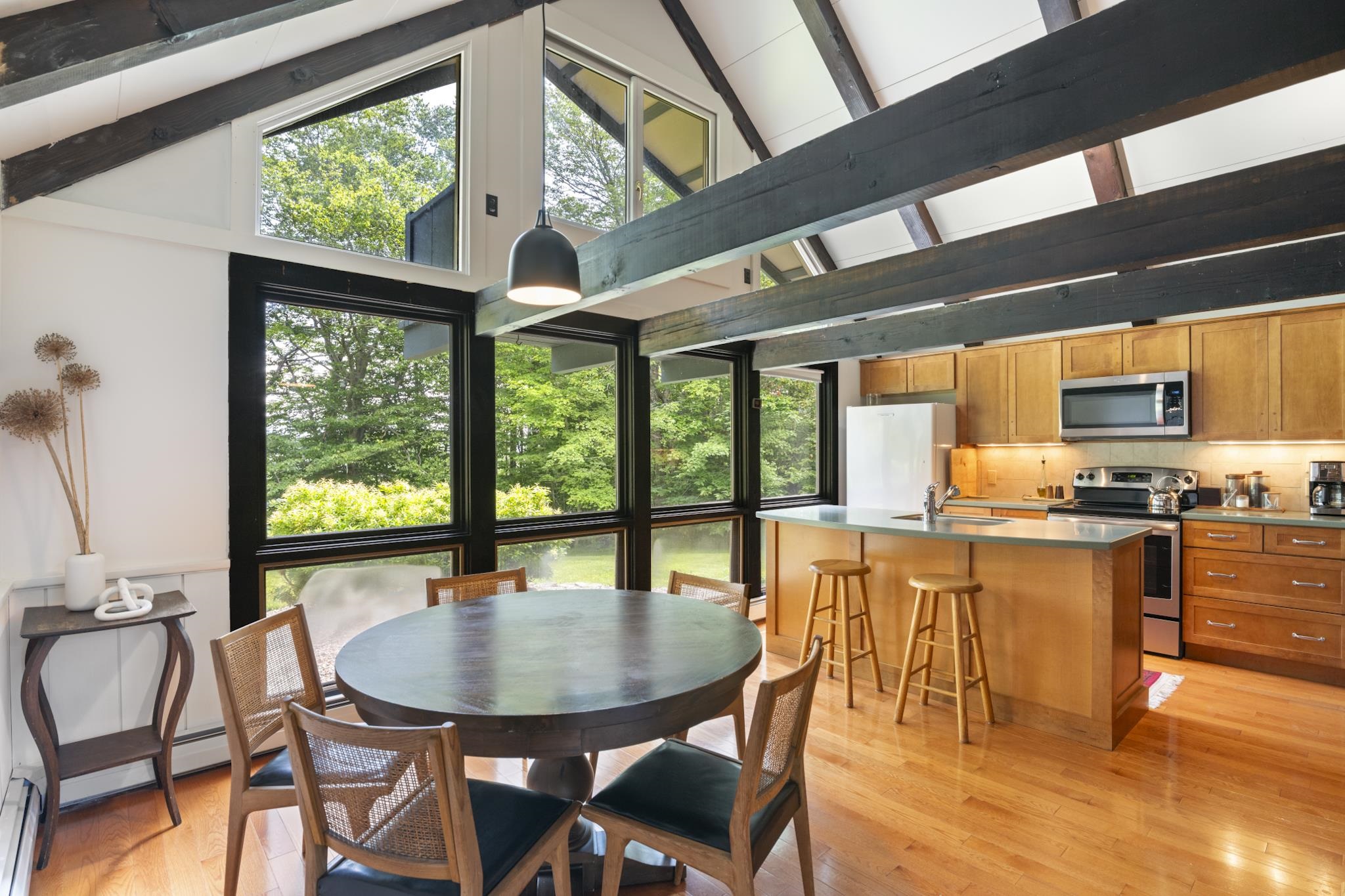 55 Cross Town Road West Dover, VT 05356 - Photo 19 of 53