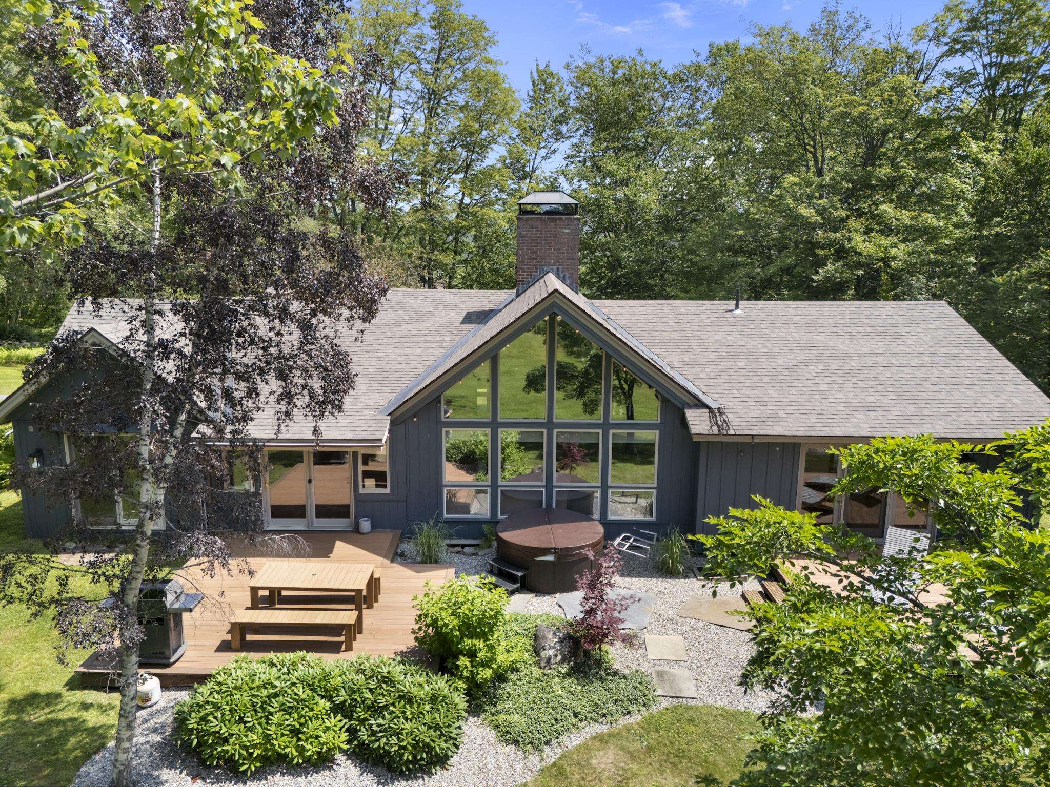 55 Cross Town Road West Dover, VT 05356 - Photo 2 of 53