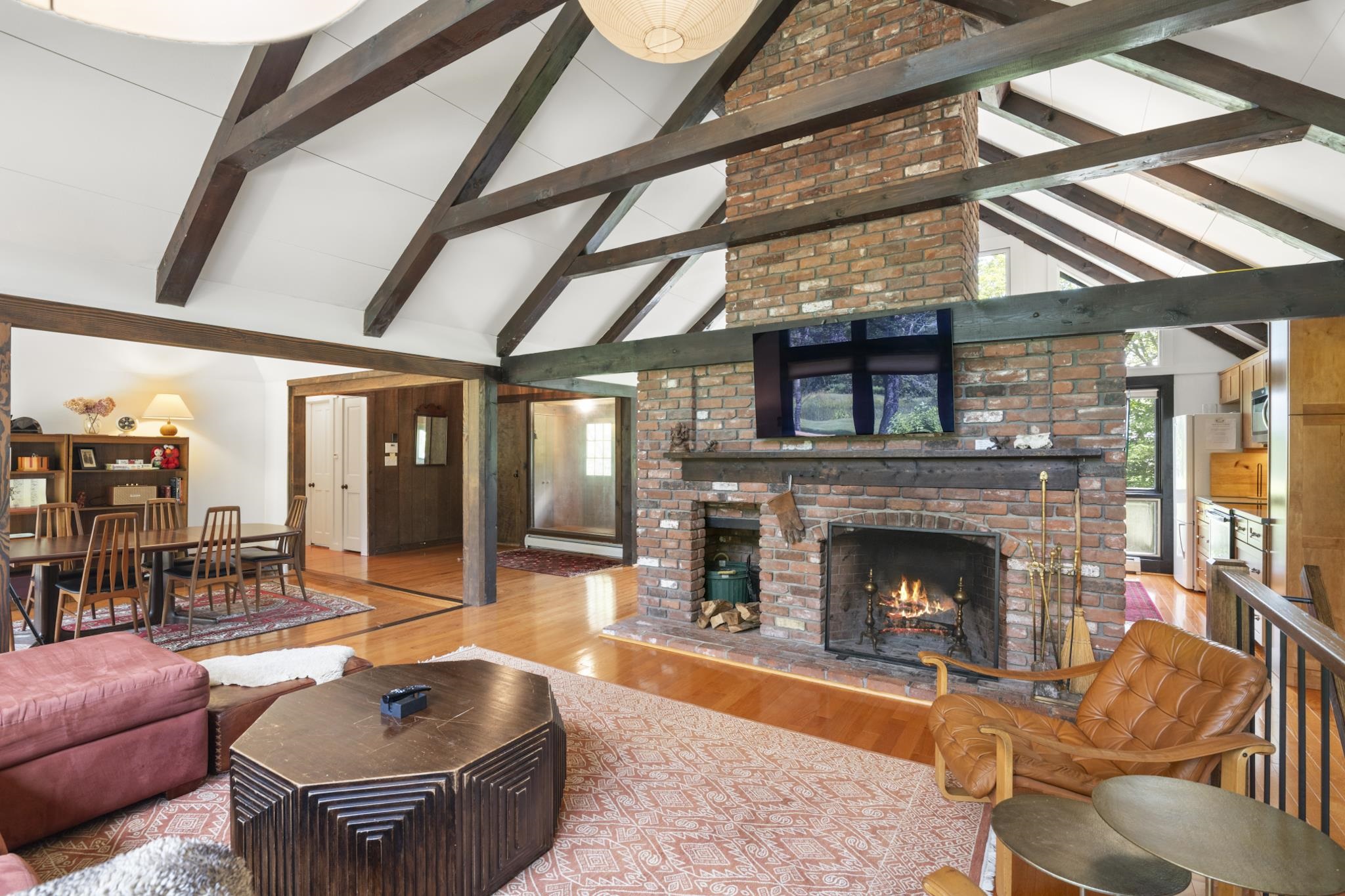 55 Cross Town Road West Dover, VT 05356 - Photo 6 of 53