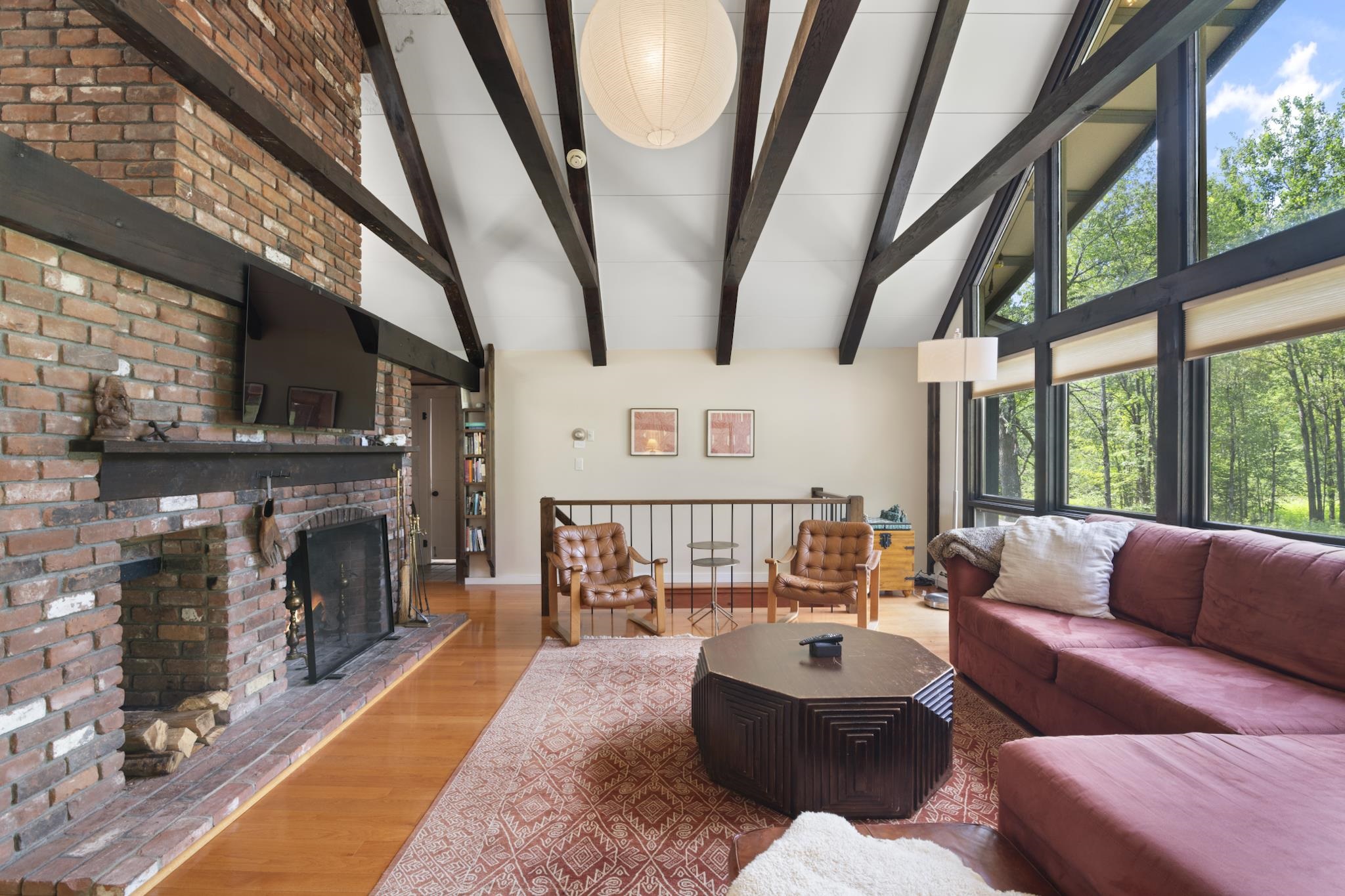 55 Cross Town Road West Dover, VT 05356 - Photo 9 of 53