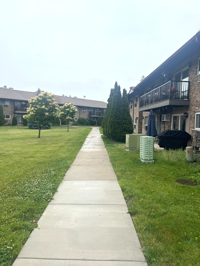 804 East Old Willow Road, Unit 108 Prospect Heights, IL 60070 - Photo 42 of 46