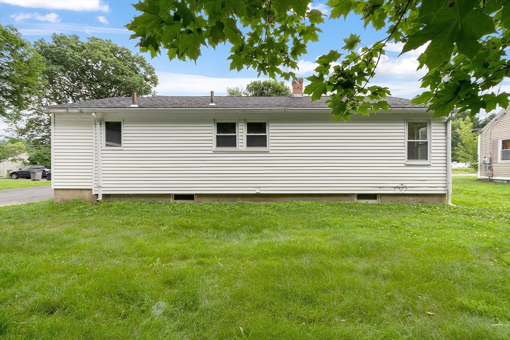 32 Pond Street Gardner, MA 01440 - Photo 33 of 34 a view of a back yard of the house