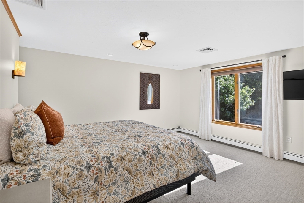 121 Streeter Hill Road Falmouth, MA 02556 - Photo 24 of 40