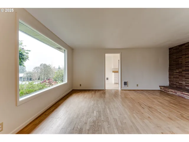 $619,000 | 2550 Lawrence Street, Eugene, OR 97405