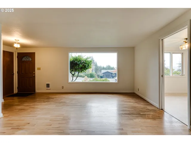 $619,000 | 2550 Lawrence Street, Eugene, OR 97405