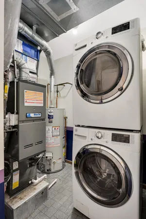 $229,900 | 5141 Balmoral Lane, Unit 3, Bloomington, MN 55437